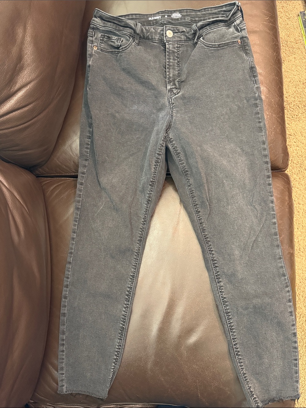 Old Navy High-Rise Rockstar Jeans